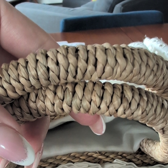 C&C California  Woven Tote - Picture 2 of 9